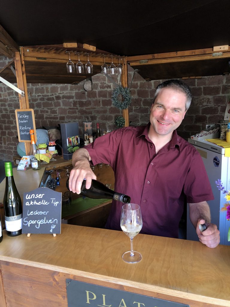 Weinprobierstand